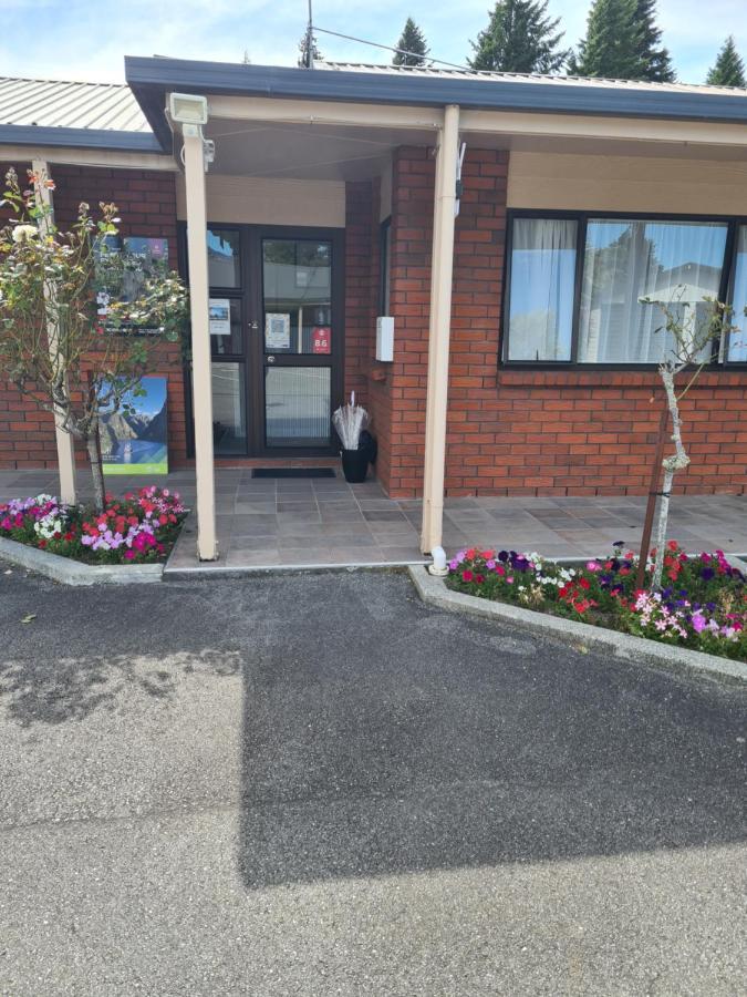 Arran Motel Те-Анау Екстер'єр фото