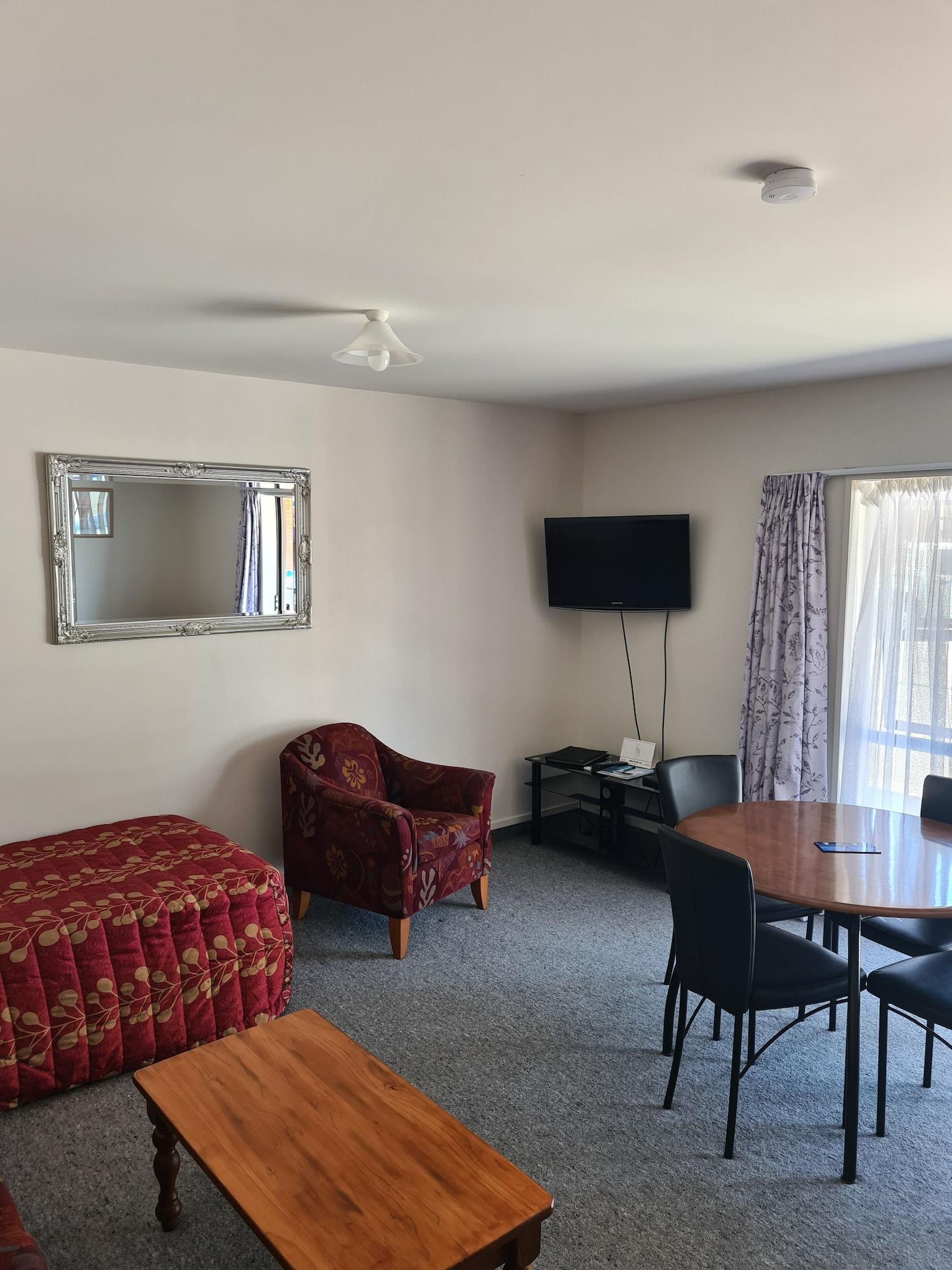 Arran Motel Те-Анау Екстер'єр фото