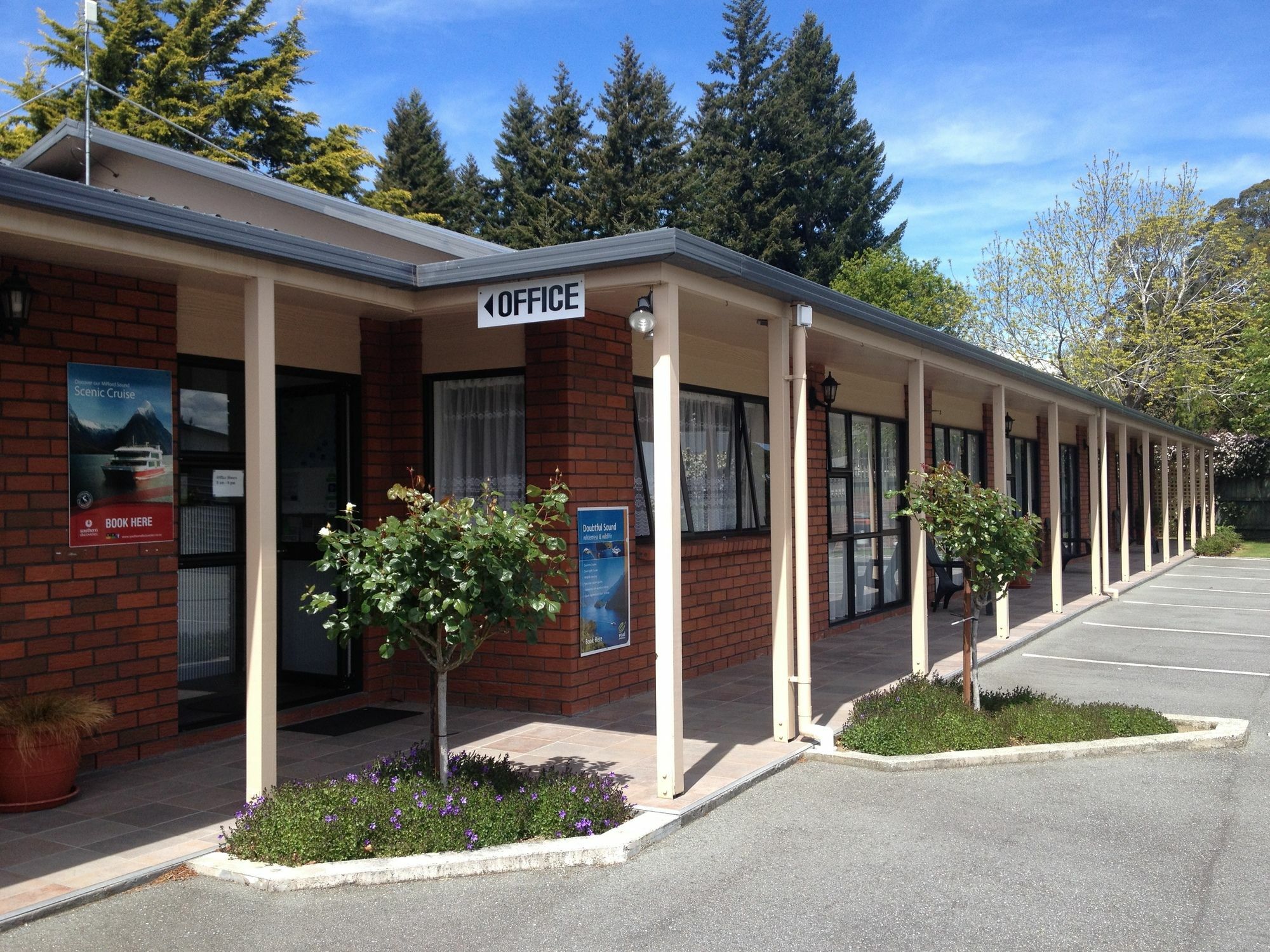 Arran Motel Те-Анау Екстер'єр фото